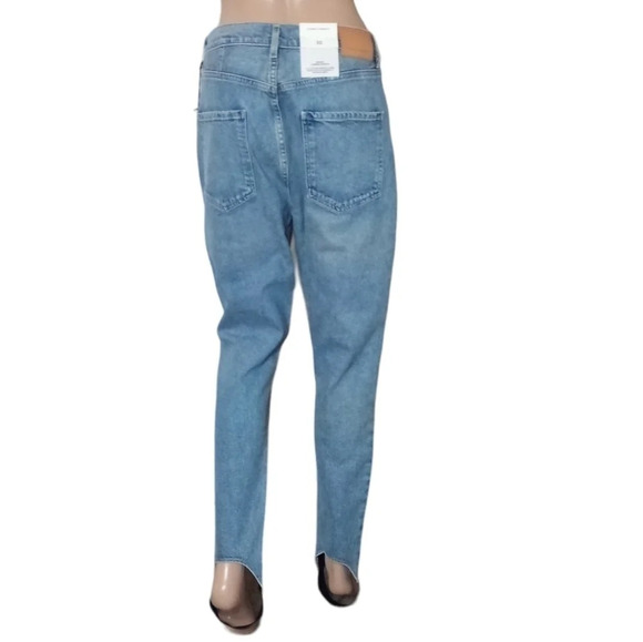 CITIZENS OF HUMANITY Valerie High Rise Tapered Stirrup Jean in Caraway - Picture 5 of 9